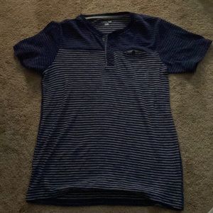 Men’s cherokee blue top